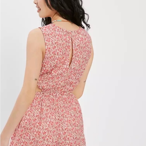 American Eagle romper - Picture 4 of 5